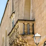 Nyaraló 16th-century Palace With Pool In