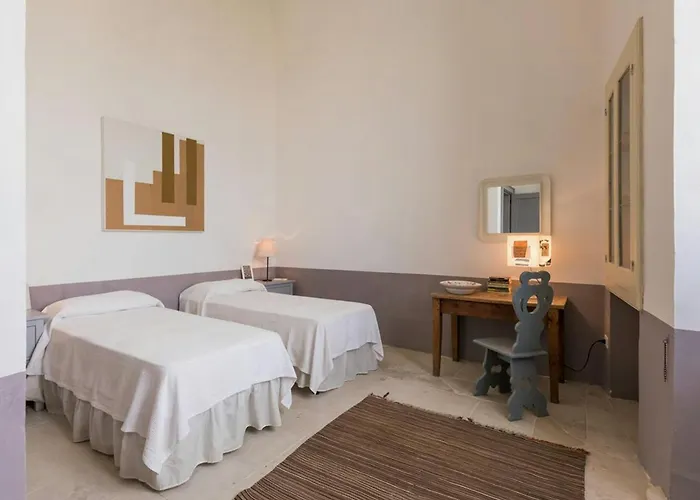 16th-century Palace With Pool In *